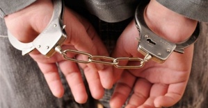 Halkı kışkırtan 2 hain tutuklandı