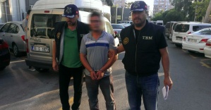İzmir’de eş zamanlı terör baskınları: 11 gözaltı