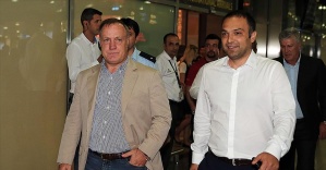 Advocaat, Fenerbahçe'nin 71. teknik direktörü olacak
