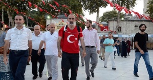İbrahim Çolak darbe girişimini protesto için Ankara'ya doğru yola çıktı
