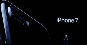 Apple iPhone 7&#039;yi tanıttı