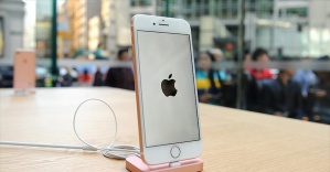 Apple’ın kapısı iPhone 7 alıcılarına açıldı
