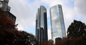 Deutsche Bank'taki kayıplar rekor yeniledi