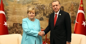 Erdoğan: Türkiye'nin güney sınırında “terör koridoru" oluşturulmasına izin vermeyeceğiz
