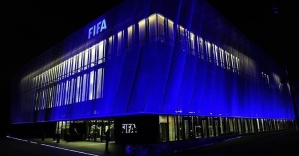 FIFA'dan Platini'ye izin çıktı
