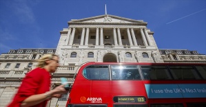 İngiltere Merkez Bankası faiz oranını değiştirmedi
