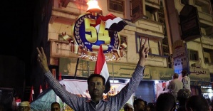 
Yemenliler 26 Eylül devriminin yıl dönümünü kutluyor
