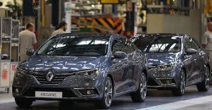 Renault "Yeni Megane Sedan"ı tanıttı
