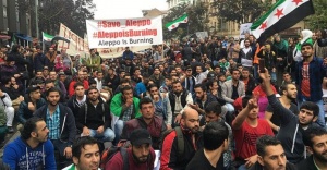 Halep&#039;teki saldırılar Berlin’de protesto edildi