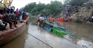 Myanmar'daki feribot kazasında ölenlerin sayısı 72'ye çıktı
