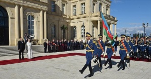 
Papa Franciscus Azerbaycan'da Aliyev ile görüştü
