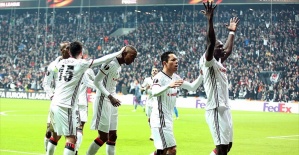 Beşiktaş futbola ambargo koydu