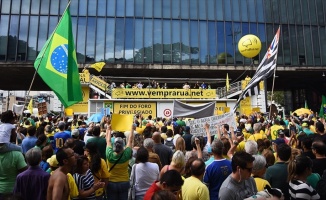 Brezilya'da yolsuzluklar protesto edildi