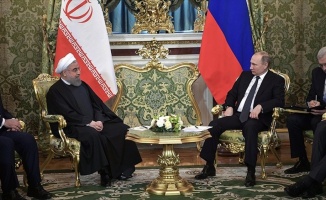 Putin ve Ruhani Moskova'da görüştü
