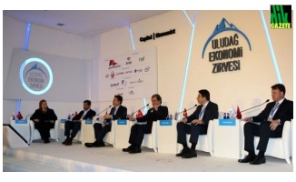 Faralyalı, Küçük ve Şener Uludağ Ekonomi Zirvesi&#039;nde konuştu
