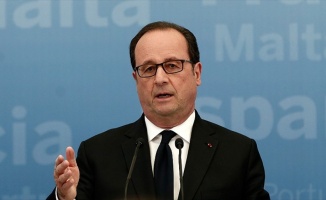 Hollande cumhurbaşkanlığı seçimi için endişeli