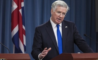 İngiltere Savunma Bakanı Fallon: Rusya Suriye'deki sivil ölümünden sorumludur