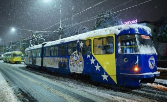 Nisanda kar Saraybosnalıları şaşırttı