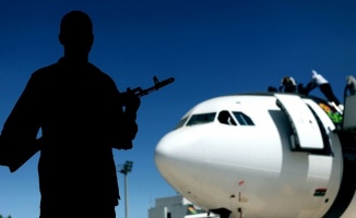 'Rus ve İranlı diplomatları taşıyan uçak Sana'ya indi' iddiası