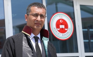 Cumhurbaşkanı Erdoğan'ın avukatı Özel: FETÖ'cüler sahtekarlığı mahkemede de sürdürüyor