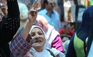 Filistinli tutukluların aileleri çifte sevinç yaşıyor