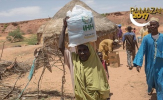 İHH Nijer'deki 940 aileye gıda yardımı ulaştırdı