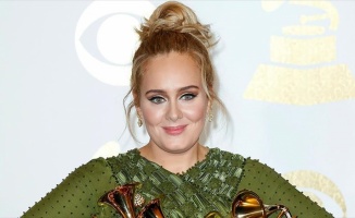 İngiltere'nin en zengin kadın müzisyeni: Adele