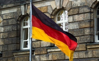 Almanya'da 462 Neonazi aranıyor