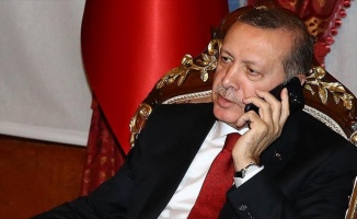 Cumhurbaşkanı Erdoğan'dan Moon'a tebrik telefonu