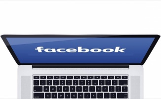 Facebook 2 milyar kullanıcıyla rekor kırdı
