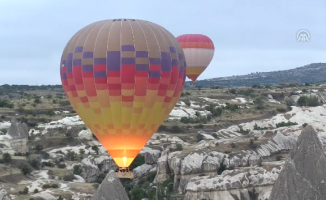 Balonlar ateşlendi, Kapadokya turizmi havalandı