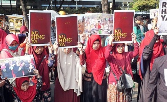 Endonezya'da Arakanlı Müslümanlara yönelik katliam protesto edildi