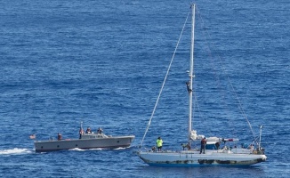 Okyanusta 5 ay mahsur kalan denizciler kurtarıldı