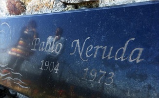 Şilili yazar ve şair Neruda'nın kanserden ölmediği anlaşıldı