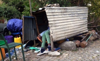 Etiyopya&#39;da yoksulların yeni yaşama alanı teneke evler