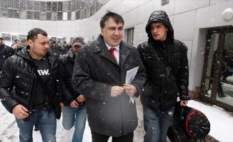 Gürcistan eski Cumhurbaşkanı Saakaşvili geceleri ev hapsinde olacak