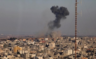 İsrail savaş uçakları, Refah'ta tarım arazilerini bombaladı