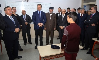 Milli Eğitim Bakanı Yılmaz: 25 bin öğretmen alacağız