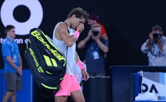 Nadal bir süre daha korta çıkamayacak