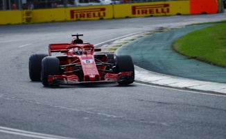 Bakü'de pole pozisyonu Vettel'in