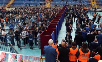 Trabzonspor'un genel kurulunda oy verme işlemi başladı