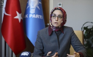 AK Parti Genel Merkez Kadın Kolları Başkanı Çam: Türkiye şahlanmanın eşiğinde