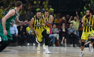 Fenerbahçe Doğuş bir kez daha finalde