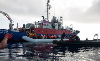 İtalya'dan göçmenleri kurtaranlara tutuklama tehdidi