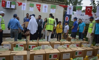 TİKA&#039;dan Cezayir&#039;de 840 aileye gıda yardımı