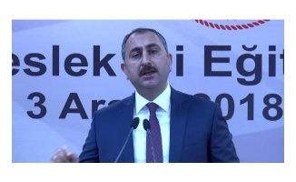 Adalet Bakanı Gül’den &quot;başörtüsü ve Kaşıkçı&quot; açıklaması