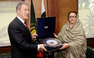 Bakan Akar, Pakistan Genelkurmay Başkanı ile görüştü