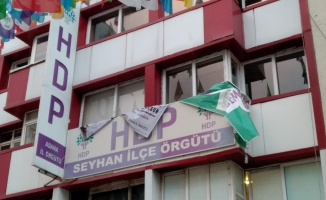 HDP binasında PKK propagandasına 5 gözaltı