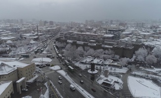 Kayseri’de 2 üniversitede eğitime kar engeli