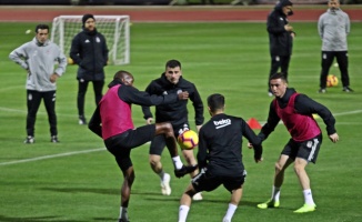 Beşiktaş, bir eksikle hazırlıklarını sürdürdü